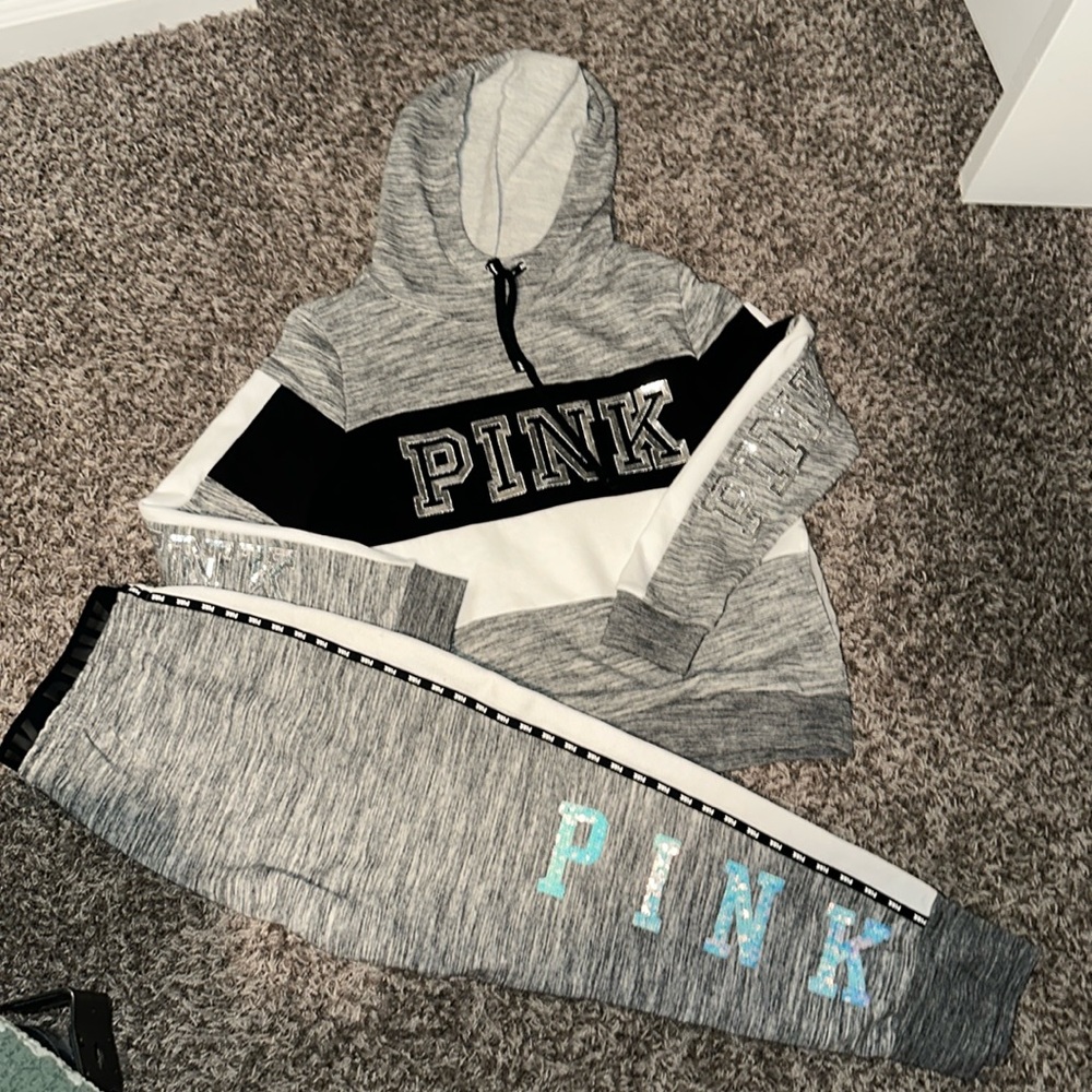 Pink by Victoria secret outfit